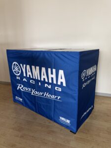 Expotable 60x120cm Yamaha